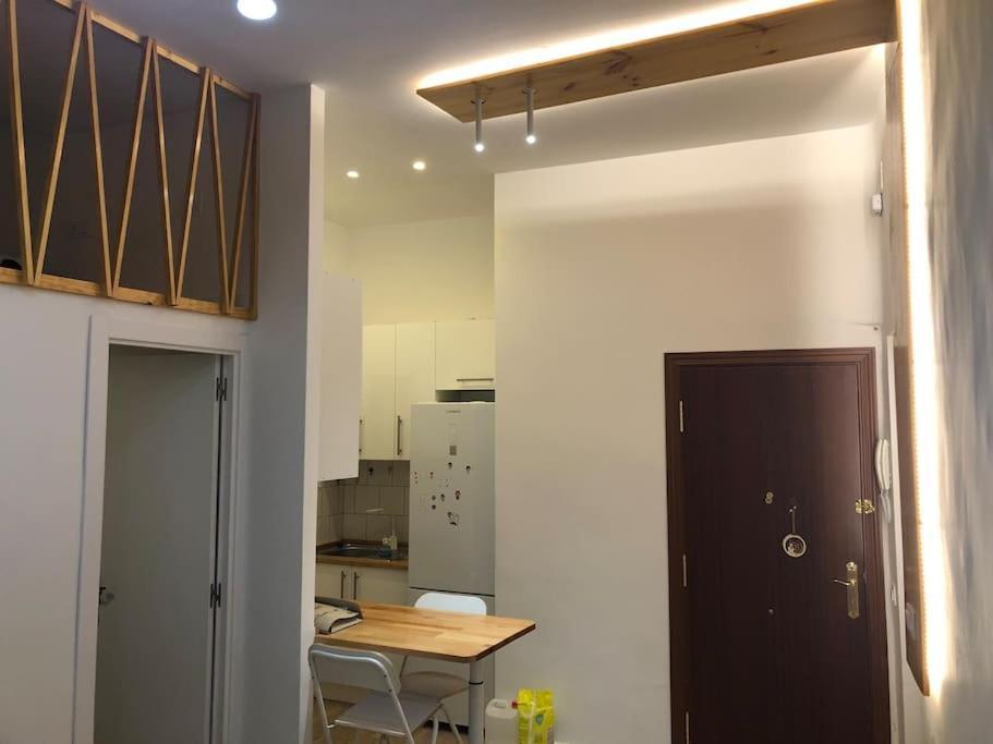Avda Plaza De Toros, Apartamento Dos Dormitorios Junto A Metro Vistalegre Madrid Extérieur photo
